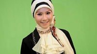 model jilbab