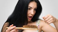Tips dan Cara Merawat Rambut Kering dan Rontok