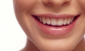 Tips dan Cara Menghilangkan Karang Gigi