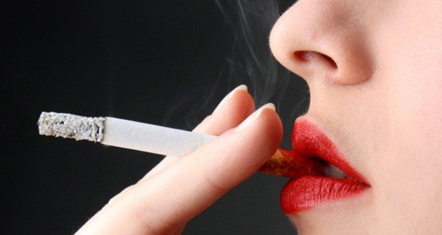 4 Zat dalam Rokok yang Membahayakan Kesehatan & Kecantikan