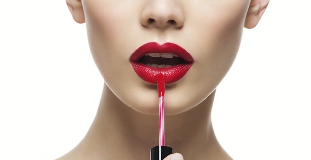 Kenali Jenis Lipstik Berdasarkan Teksturnya 