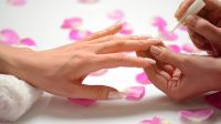 3 Alasan Kenapa Manicure Bisa Merusak Kuku dan Kulit