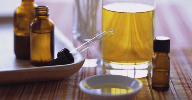 Manfaat tea tree oil untuk kecantikan