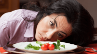 Penyebab Kurang atau Hilangnya Nafsu Makan